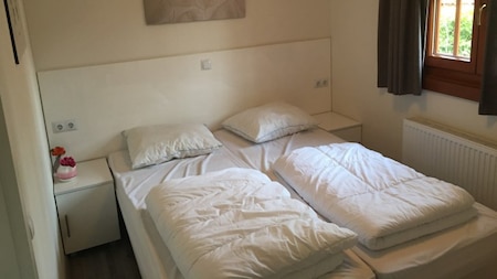 Schlafzimmer - EuroParcs De Achterhoek