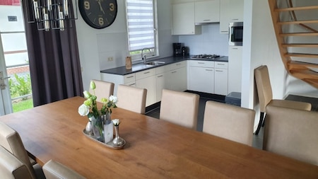 Woonkamer - EuroParcs Limburg