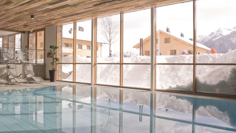 Zwembad op Landal Brandnertal - Landal Chalet Matin