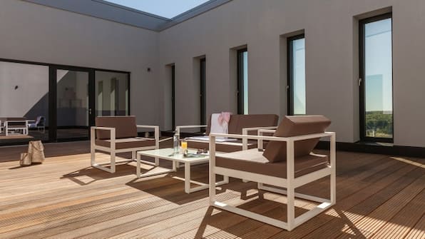 Terrasse - Wiener Haus Ernst Leitz Wetzlar