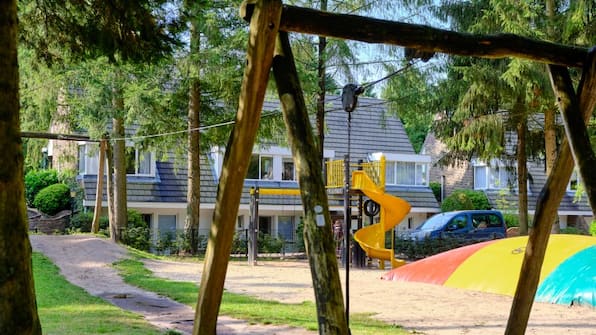 Spielplatz - Vakantiepark de Bosrand