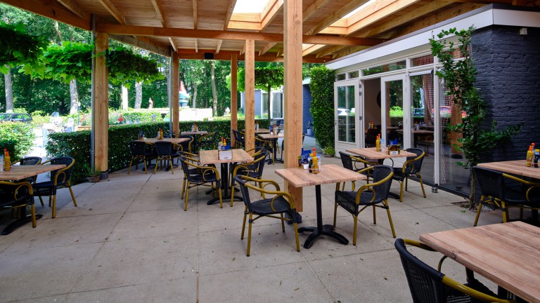 Terrasse - Vakantiepark de Bosrand
