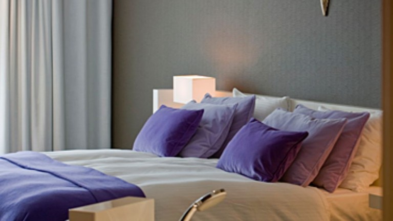 Komfortzimmer mit Dusche und Bad – Van der Valk Hotel Apeldoorn – De Cantharel