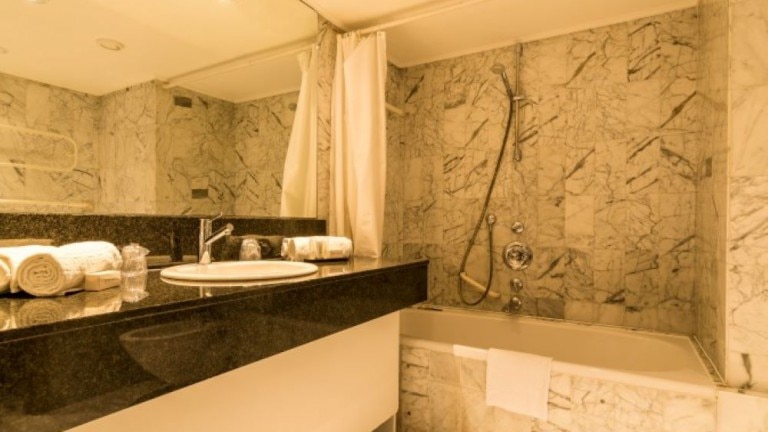 Standardzimmer – De Keyser Hotel