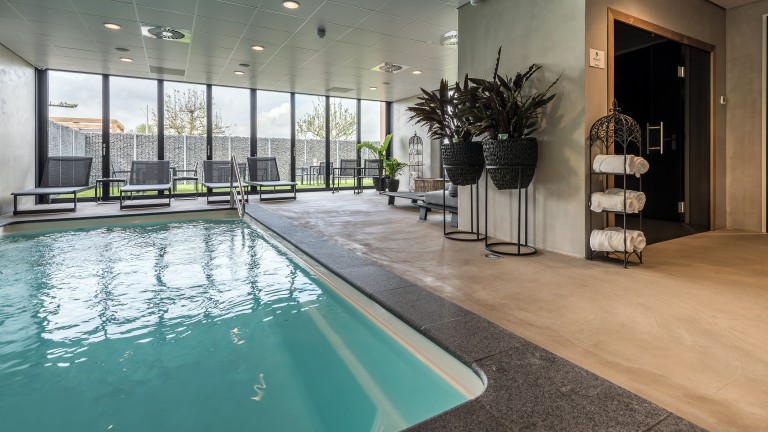 Zwembad - Fruitpark Hotel en Spa