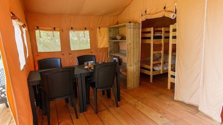 Woonkamer - Vodatent Camping Vallee de l'Our