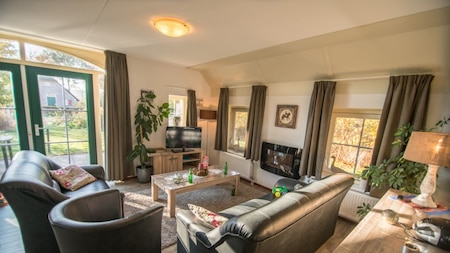 Wohnzimmer - Vakantiepark De Lourenshoeve