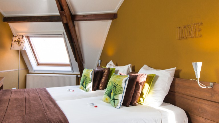Luxe kamer met balkon - It Posthûs
