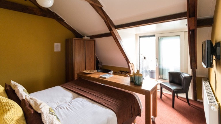 Standardzimmer mit Balkon – It Posthûs