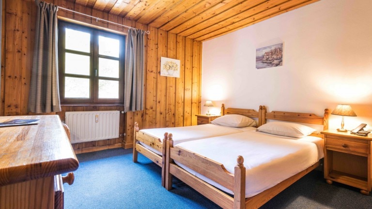 Classic twin room - Domaine du Moulin d'Asselborn