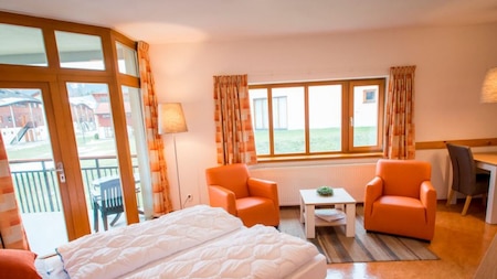 Wohn-Schlafzimmer - Landal Marina Lipno