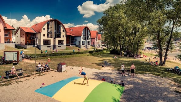 Airtrampoline - Landal Marina Lipno