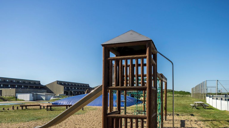 Speeltuin - Landal Strandappartementen Fyrklit