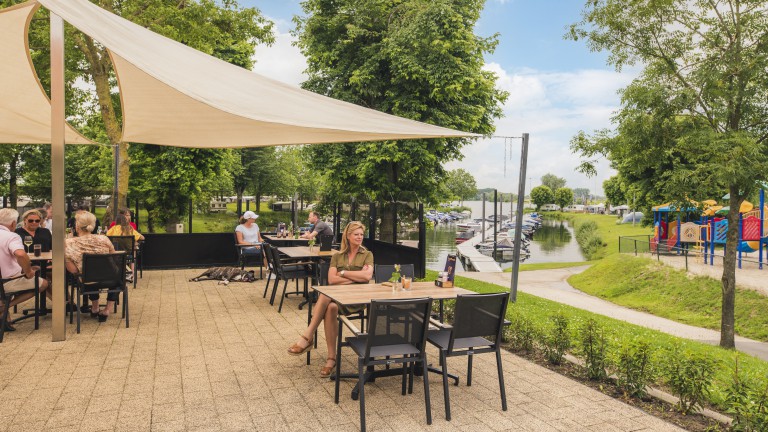 Terrasse - MarinaPark Bad Nederrijn