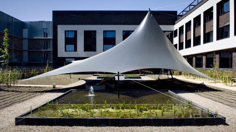 Tuin - Carbon Hotel - Different Hotels