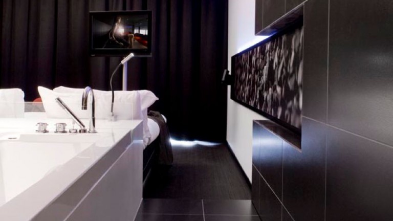 Carbon Style XL kamer - Carbon Hotel - Different Hotels