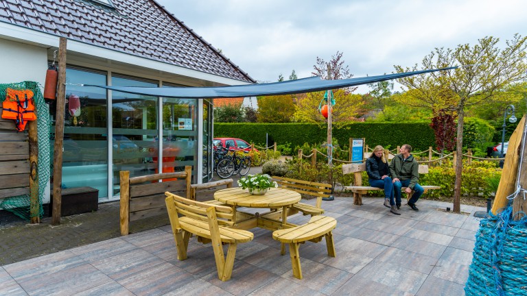Terrasse - EuroParcs Koningshof