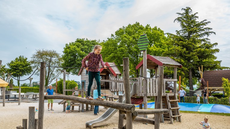 Spielplatz - EuroParcs Gulperberg