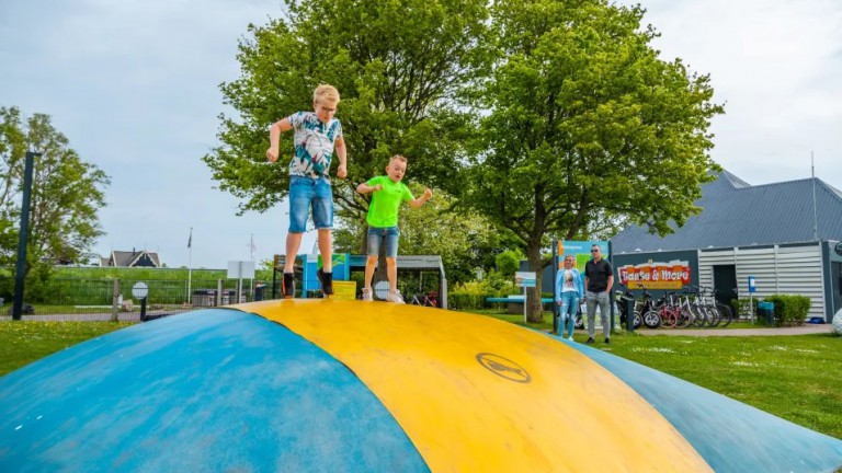 Hüpfburg - EuroParcs Markermeer