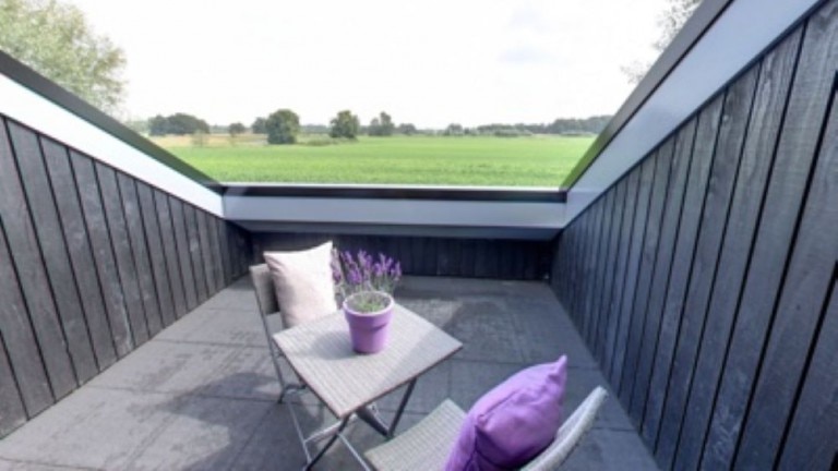 Royale kamer met dakterras - Hotel en Boerderij restaurant De Gloepe