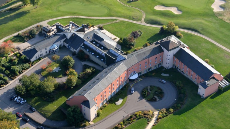 Hôtel Mercure Luxembourg Kikuoka Golf Spa