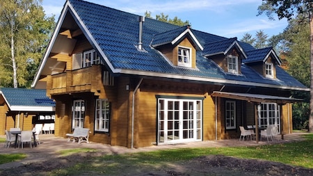 Außenansicht - Vakantiepark De Rimboe en De Woeste Hoogte