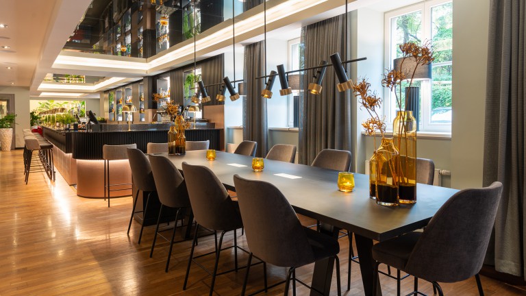 Bar -Leonard Royal Hotel Berlin Alexanderplatz