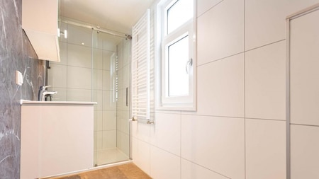 Badezimmer - EuroParcs Noordwijkse Duinen