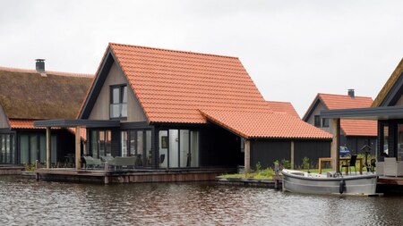 Außenansicht - Roompot Waterstaete Ossenzijl