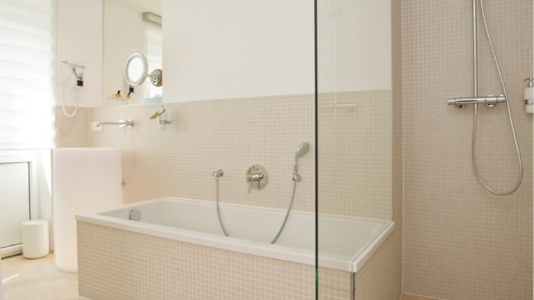 Badkamer XL - Hotel Gude