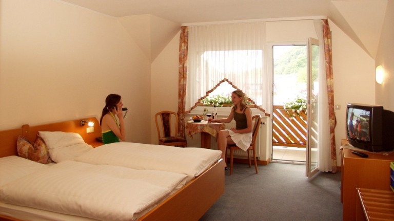 Standardzimmer – Landhaus Schend