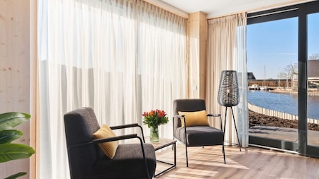 Woonkamer - Landal Waterpark De Alde Feanen Woonkamer - Landal Waterpark De Alde Feanen