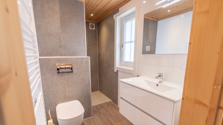 Badezimmer - EuroParcs Brunssummerheide Badezimmer - EuroParcs Brunssummerheide