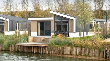 Außenansicht - EuroParcs der Craaijenbergse Plassen