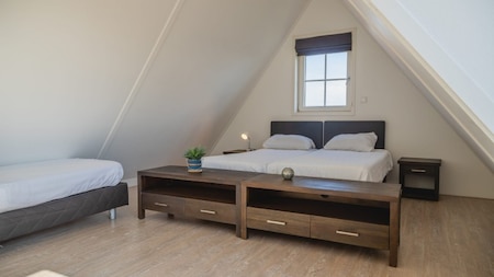 Slaapkamer - EuroParcs Resort de Rijp Slaapkamer - EuroParcs Resort de Rijp