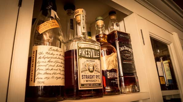 Whisky Bar - Hotel Fidder Patricks Whisky Bar