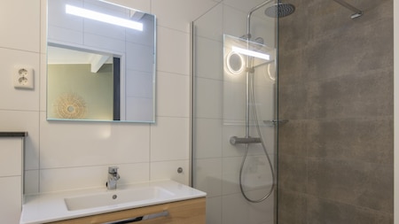 Badkamer - Roompot Bospark 't Wolfsven Badkamer - Roompot Bospark 't Wolfsven