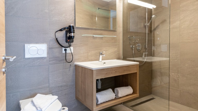 Badezimmer - UplandParcs Silvretta