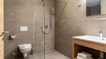 Badezimmer - UplandParcs Silvretta