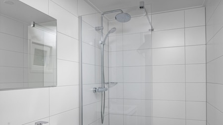 Badkamer - Roompot Vakantiepark Schaijk Badkamer - Roompot Vakantiepark Schaijk