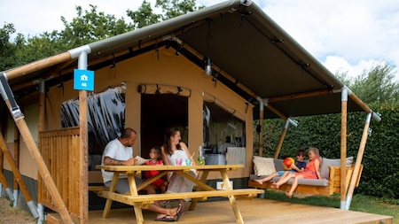 Buitenaanzicht - RCN Vakantiepark Toppershoedje Buitenaanzicht - RCN Vakantiepark Toppershoedje