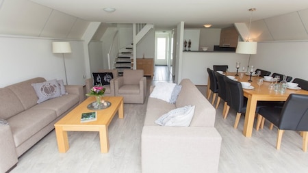 Woonkamer - EuroParcs Limburg