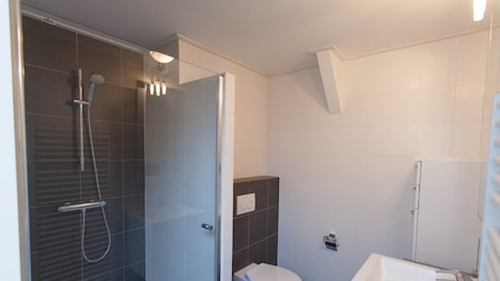 Badkamer - EuroParcs Limburg