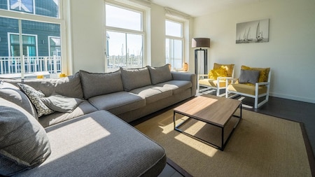 Wohnzimmer - EuroParcs Poort van Amsterdam