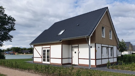 Buitenaanzicht - EuroParcs Limburg