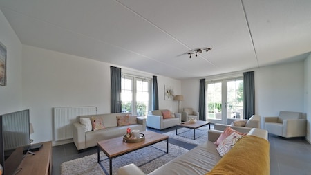 Woonkamer - EuroParcs Limburg