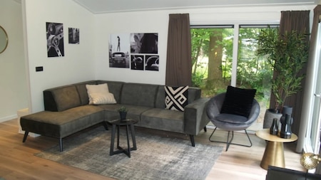 Wohnzimmer - EuroParcs Ruinen
