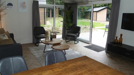 Wohnzimmer - EuroParcs Ruinen