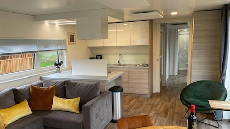 Wohnzimmer - EuroParcs Zuiderzee