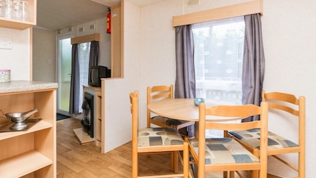 Wohnzimmer - EuroParcs Zilverstrand